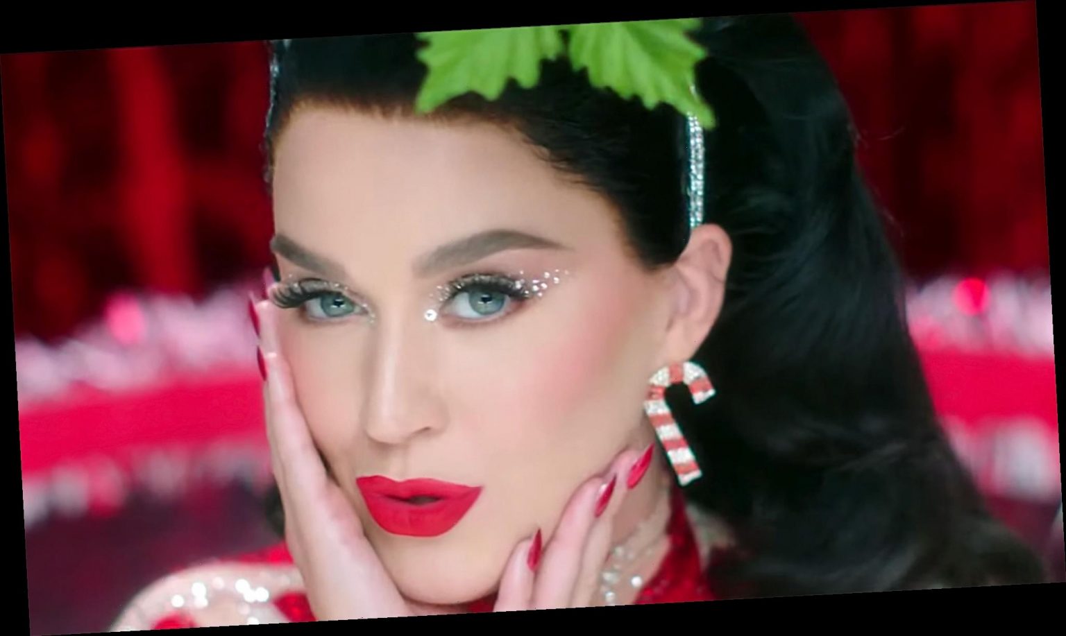 Katy Perry Warms Up by the Fire With Santa in 'Cozy Little Christmas