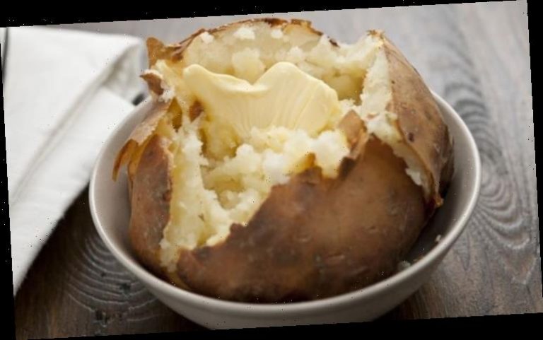 how-to-cook-jacket-potato-in-the-oven-how-long-wstale