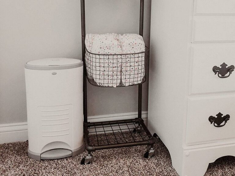 OdorLocking Diaper Pail Trash Cans